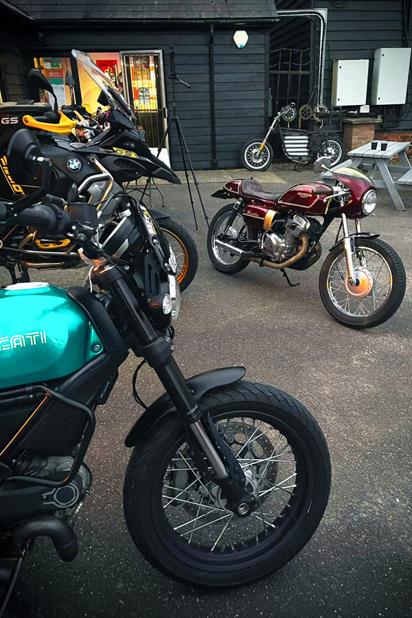 Armadillo Customs Bike Nights 04 27-1